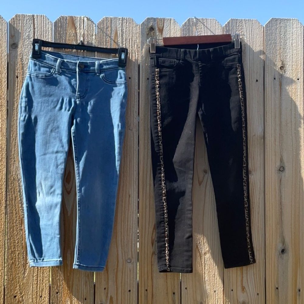 Take 50% OFF- Bundle of 2 Girls Jeans/Pants, Size-7